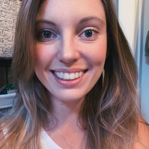 Meet your Posher, Elizabeth - Picture 1 of 1